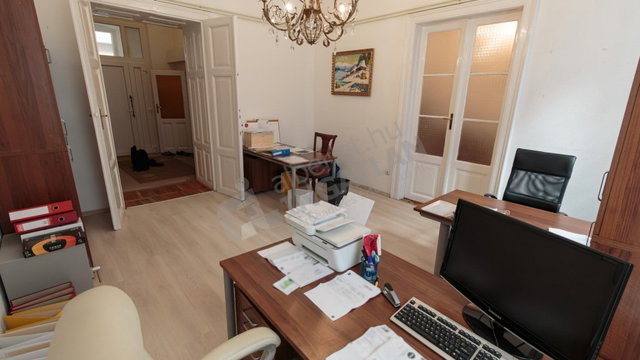 Kiadó téglalakás, albérlet, V. kerületben, Irányi utcában