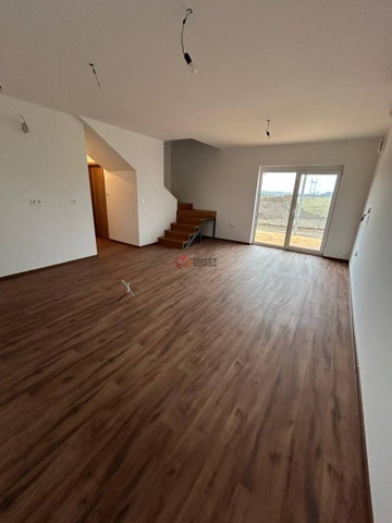 Eladó ikerház, Tordason 89 M Ft, 4 szobás / költözzbe.hu