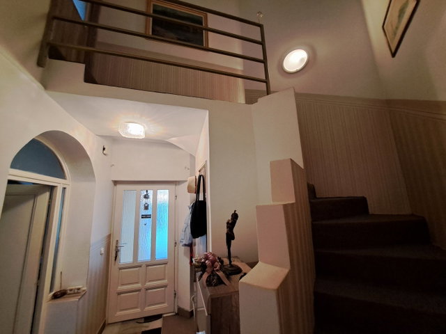 Eladó sorház, Balatonkenesén 158 M Ft, 5 szobás