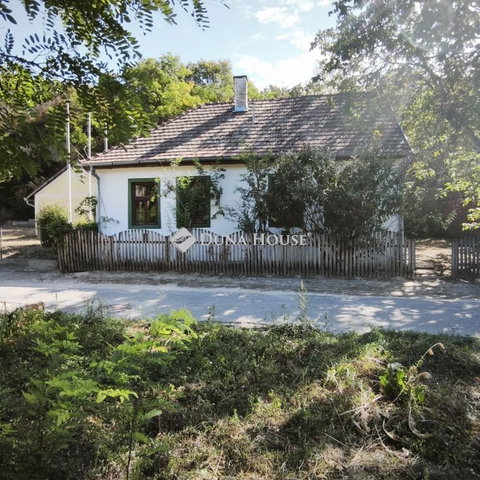 Eladó családi ház, Kötcsén 29.9 M Ft, 4 szobás