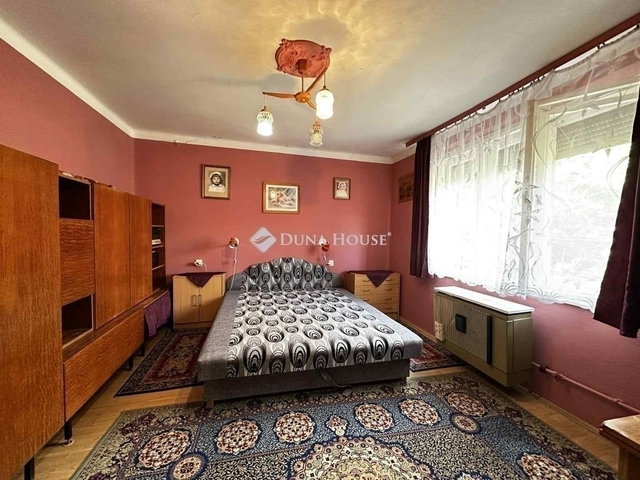 Eladó családi ház, Hódmezővásárhelyen 78 M Ft, 6 szobás