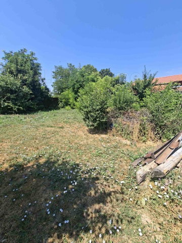 Eladó telek, Dombóváron 8 M Ft / költözzbe.hu