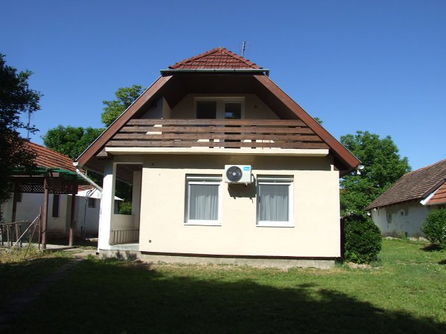 Eladó családi ház, Gyulán, Vár utcában 84.9 M Ft, 4 szobás
