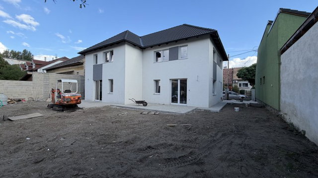 Eladó ikerház, Budapesten, XX. kerületben 139 M Ft, 4 szobás