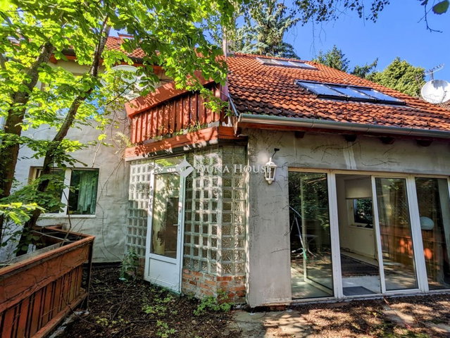 Eladó ikerház, Pilisszentkereszten 79.9 M Ft, 8 szobás