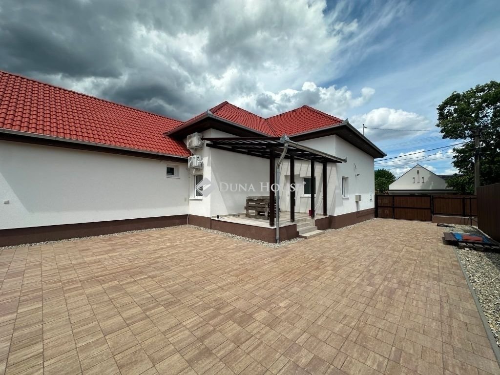 5 bed · 116m² · 134.900.000 ft
