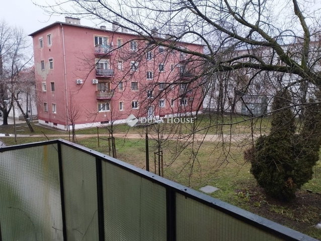 Eladó téglalakás, Székesfehérvárott 49.5 M Ft, 2 szobás