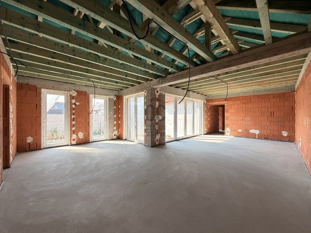 Eladó családi ház, Fóton 184.9 M Ft, 4 szobás