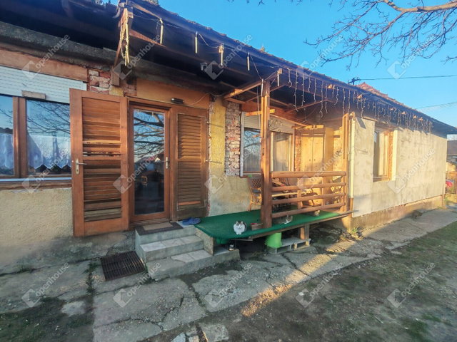 Eladó családi ház, Becsehelyen 24 M Ft, 4 szobás