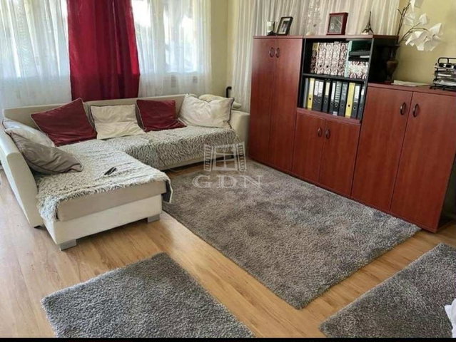 Eladó családi ház, Hatvanban 88.9 M Ft, 5 szobás