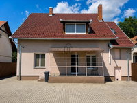 Eladó családi ház, Pécsett, Móra Ferenc utcában 195 M Ft
