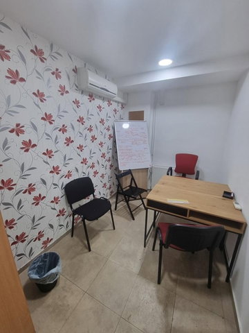 Kiadó iroda, Budapesten, IX. kerületben, Lónyay utcában