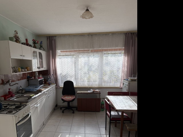Eladó családi ház, Szigethalmon 56.9 M Ft, 2 szobás