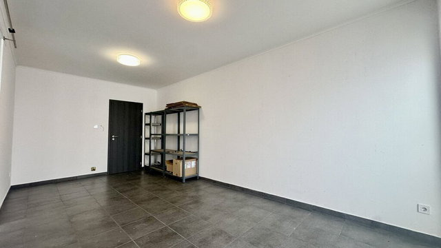 Eladó üzlethelyiség, Dunaharasztin 37.5 M Ft, 1 szobás