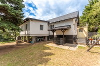 Eladó családi ház, Sukorón, Halastófolyás utcában 84.5 M Ft