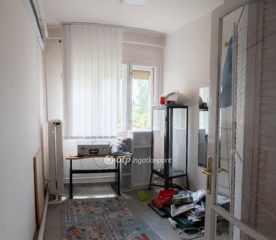 Kiadó családi ház, albérlet, Debrecenben 250 E Ft / hó