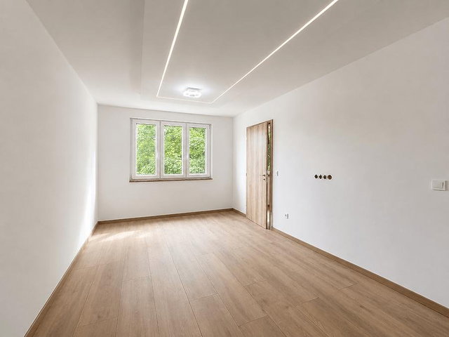 Eladó panellakás, Budapesten, III. kerületben 59.9 M Ft, 1 szobás