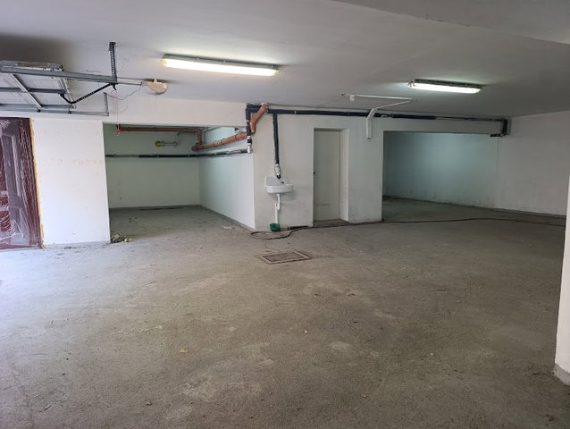 Eladó garázs, Budapesten, XIV. kerületben, Mogyoródi úton