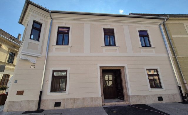 Eladó üzlethelyiség, Győrött 59.9 M Ft / költözzbe.hu