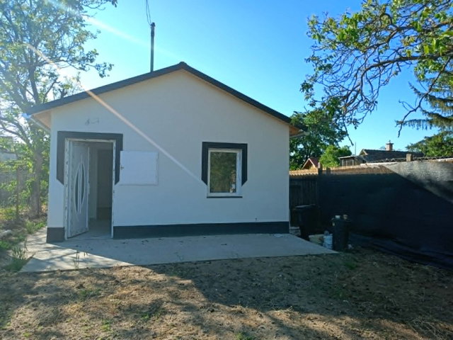 Eladó családi ház, Tápiószecsőn 22 M Ft, 2 szobás