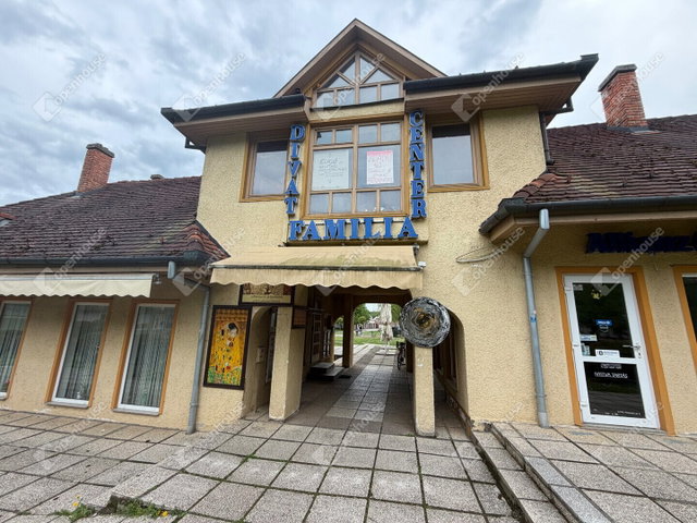 Eladó üzlethelyiség, Lentiben 45 M Ft, 2 szobás