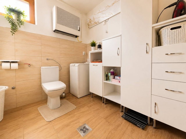 Eladó családi ház, Szigetszentmártonban 119 M Ft, 4 szobás