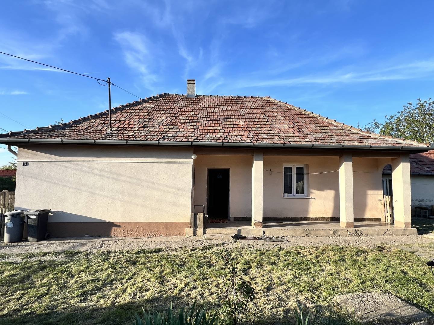 3 bed · 98m² · 51.900.000 ft