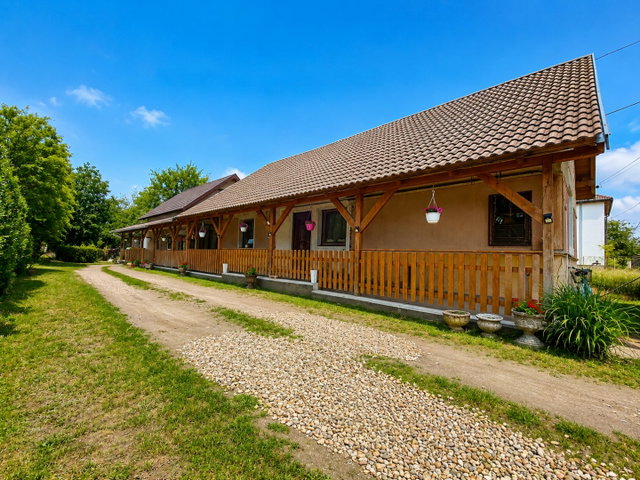 Eladó családi ház, Ráckevén 64.9 M Ft, 4 szobás