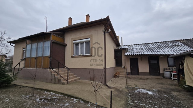 Eladó családi ház, Tiszafüreden 47 M Ft, 3 szobás