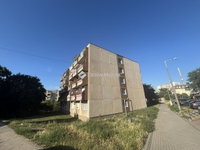 Eladó panellakás, Tatabányán 29.5 M Ft, 1 szobás