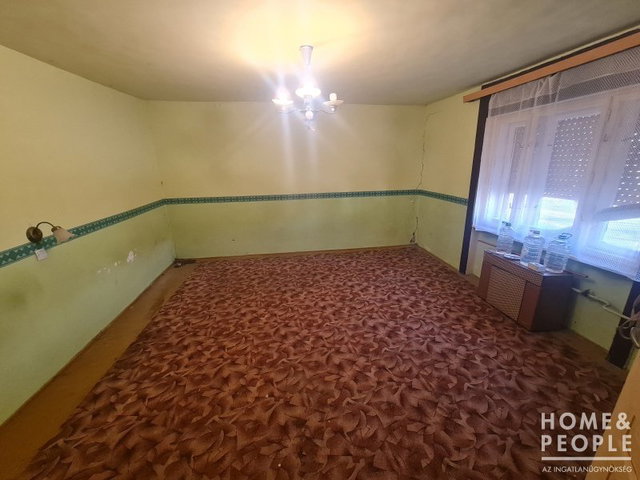 Eladó családi ház, Hódmezővásárhelyen 50 M Ft, 3 szobás