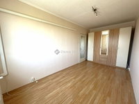 Eladó panellakás, Kecskeméten 39.9 M Ft, 2 szobás