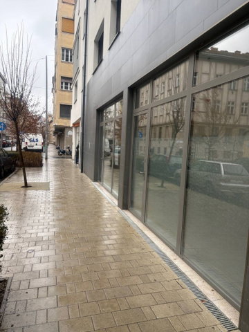 Eladó üzlethelyiség, Budapesten, VIII. kerületben 74.9 M Ft