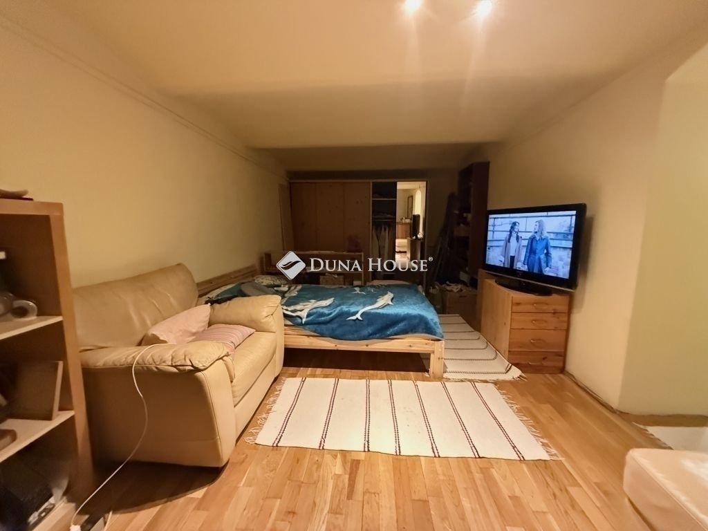 1 bed · 37m² · 69.000.000 ft