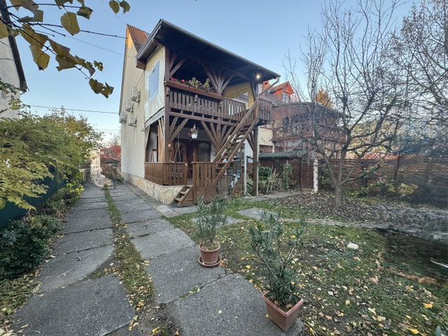 Eladó családi ház, Egerben, Madách Imre utcában 140 M Ft