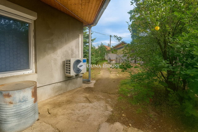 Eladó családi ház, Budapesten, XVIII. kerületben 89.5 M Ft