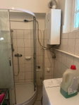 Eladó családi ház, Pécsett 60 M Ft, 3 szobás