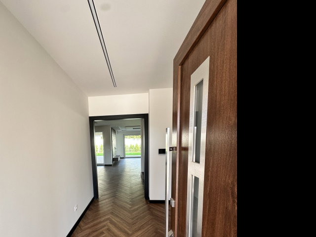 Eladó családi ház, Székesfehérvárott 247.9 M Ft, 6 szobás