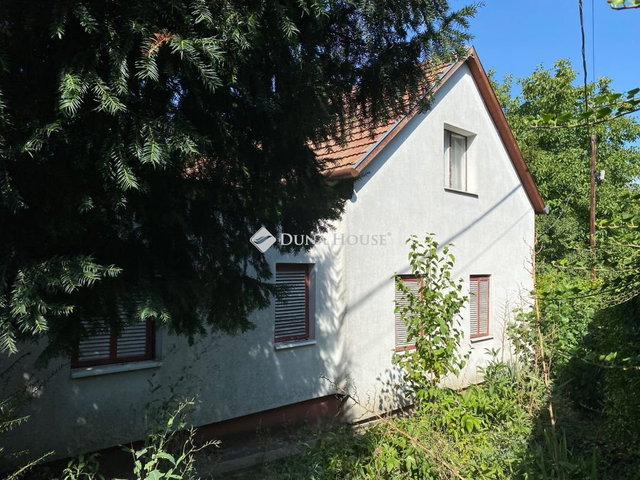 Eladó nyaraló, Biatorbágyon 53.5 M Ft, 3 szobás