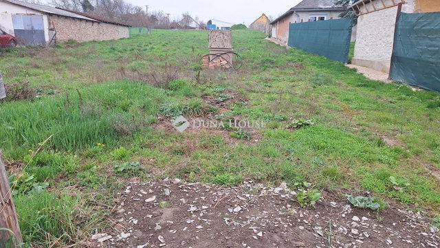 Eladó telek, Polgárdin 14.9 M Ft / költözzbe.hu