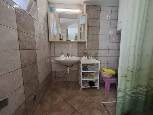 Eladó családi ház, Pálmonostorán 18.5 M Ft, 3 szobás