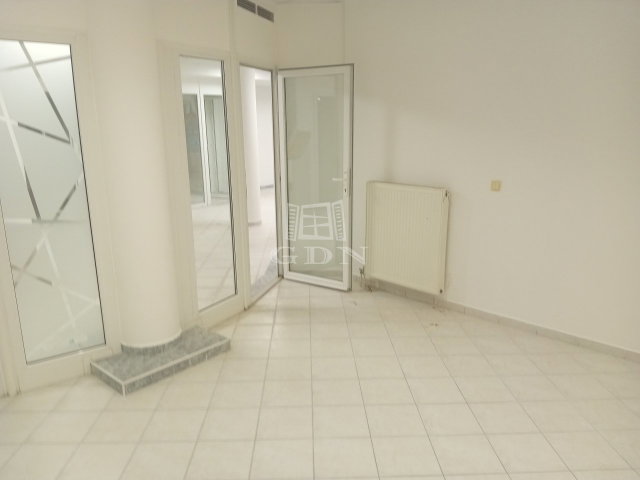 Kiadó üzlethelyiség, Kaposváron 55 E Ft / hó