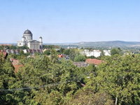 Eladó családi ház, Esztergomban 129.9 M Ft, 7 szobás