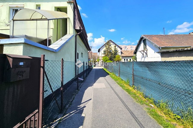 Eladó téglalakás, Győrött, Munkás utcában 39.9 M Ft, 1 szobás