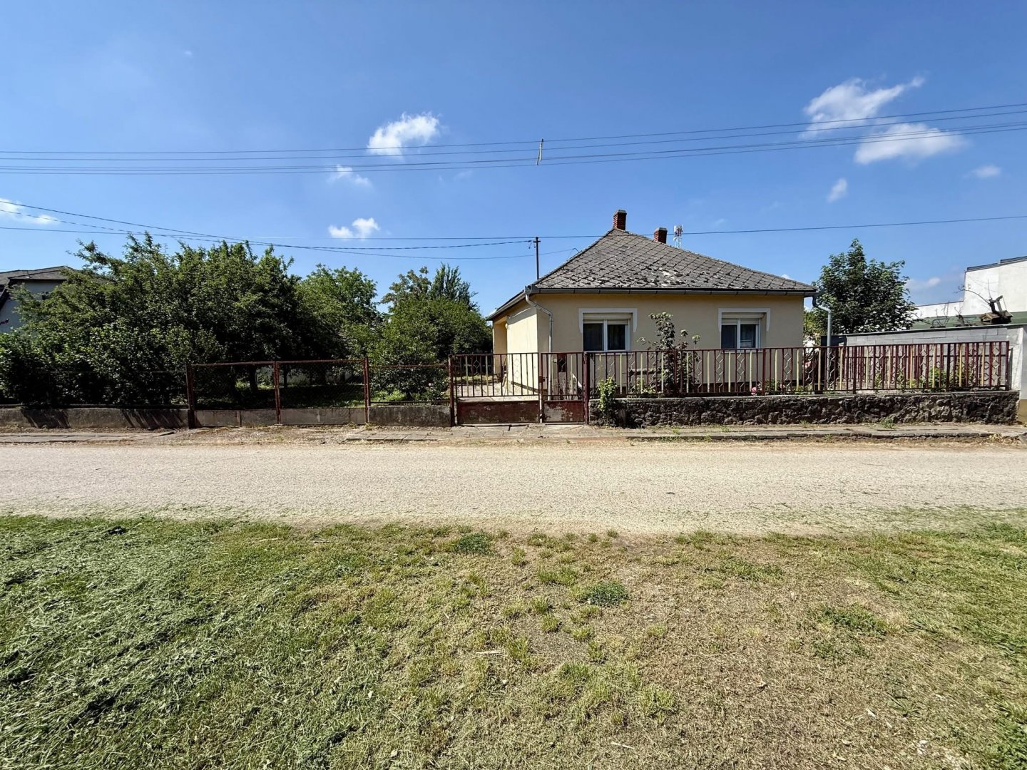 Családi ház · 2 hálószoba · 92 m² · 41.900.000 Ft