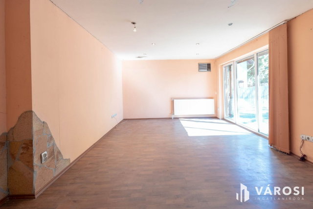 Eladó családi ház, Budapesten, XVIII. kerületben 69.5 M Ft