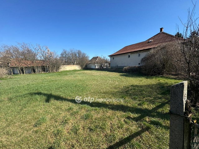 Eladó telek, Poroszlón 11.5 M Ft / költözzbe.hu