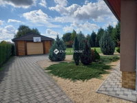 Eladó családi ház, Nagykőrösön 159.9 M Ft, 5 szobás