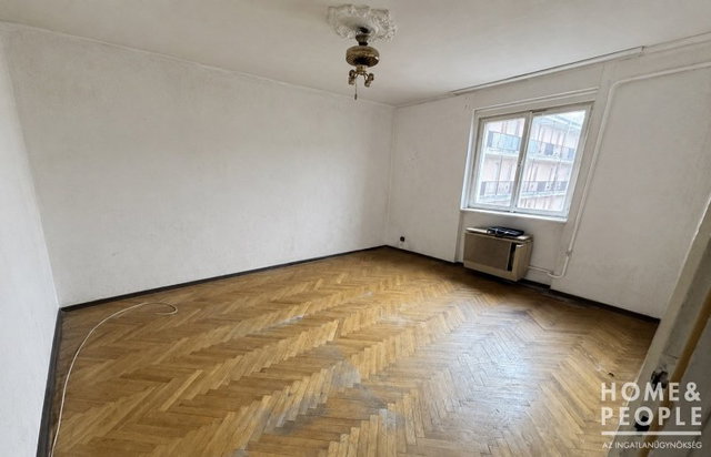 Eladó téglalakás, Hódmezővásárhelyen 39 M Ft, 2 szobás