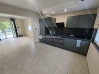 Eladó családi ház, Szegeden 62 M Ft, 3 szobás